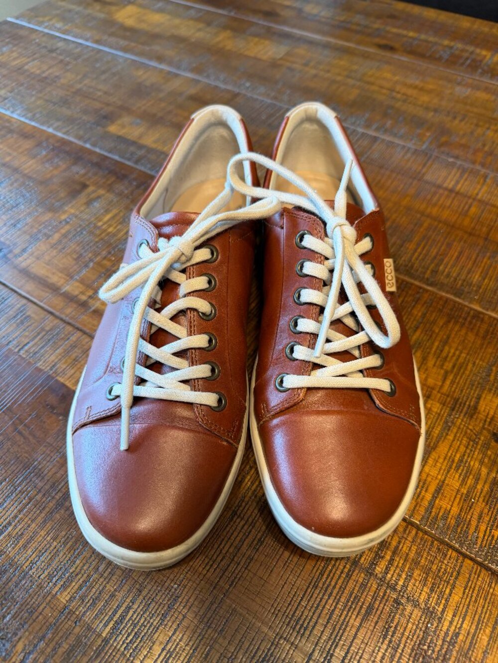 Ecco Brown Leather Lace Up Sneaker